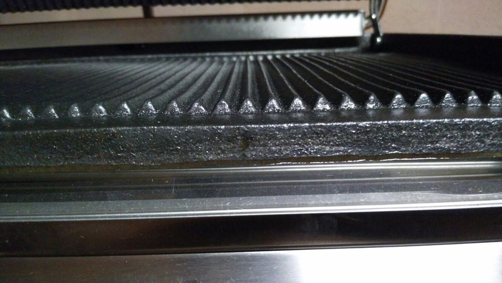 Тостер професионален за принцеси,тостове ЧИСТО НОВ