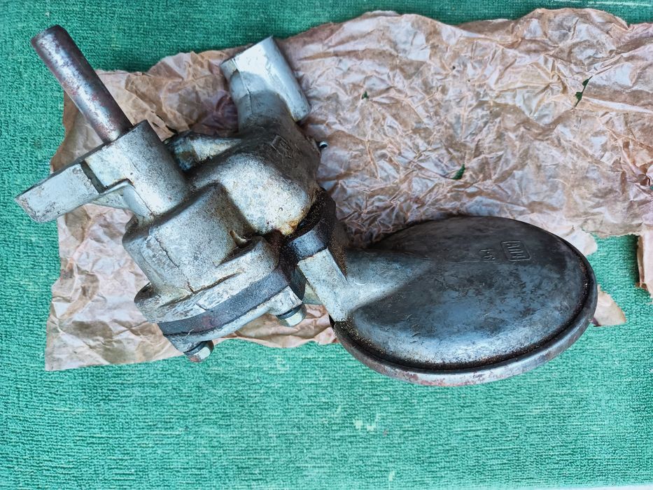 Маслена помпа за Волга,Газ24