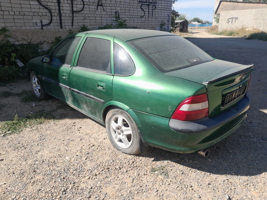 Opel vectra b 2.0 16v 1995