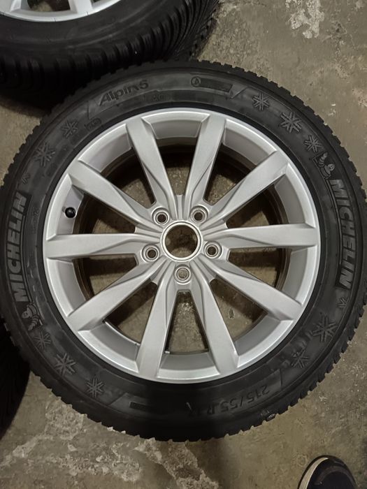 Set jante aliaj prindere 5x112 et48 cu anvelope iarna 215/55/17 audi vw Skoda Seat