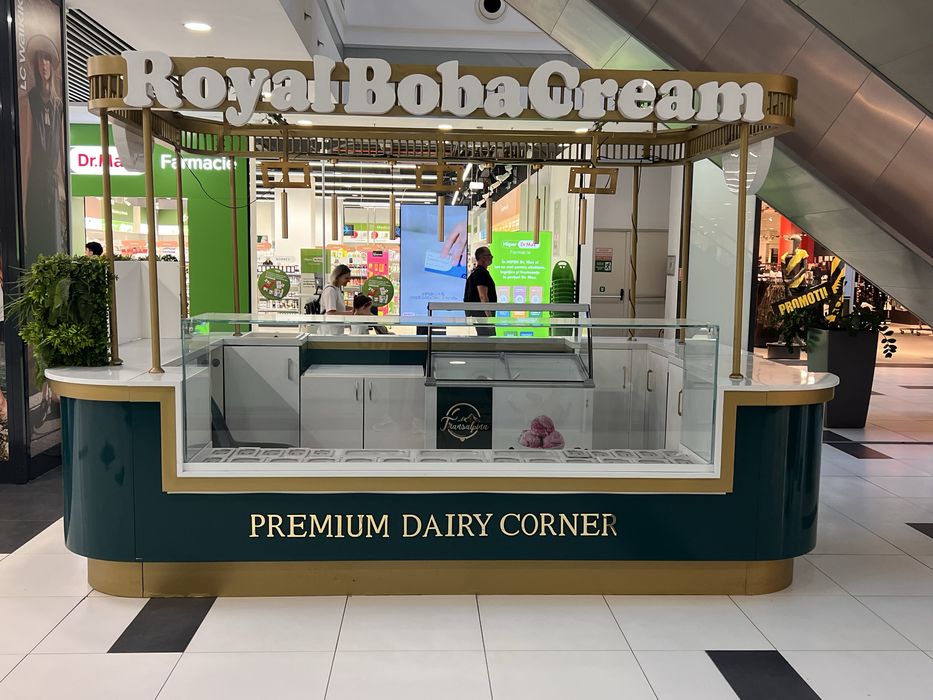 Insula Comerciala / Mobilier / Stand / De Vanzare