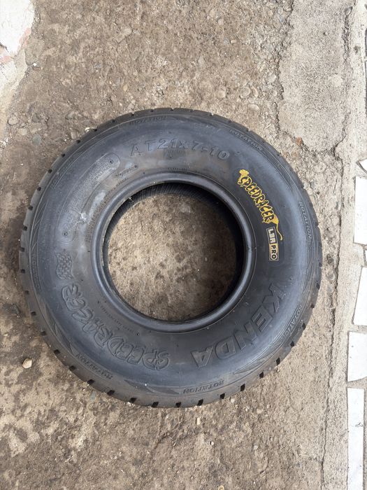 Vând anvelope atv Kenda 22 x10-10 / 21x7-10