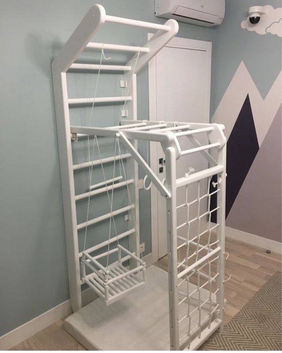 Продам шведскую стенку