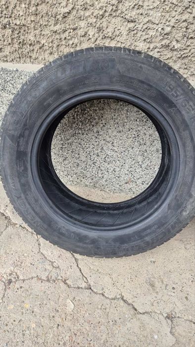 Летни гуми Michelin  ENERGY и Firestone ROADHAWK 15 цола