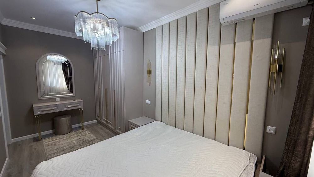 Ц2 Алайский 3в4/5/9 Французская планировка 
Площадь-75m2