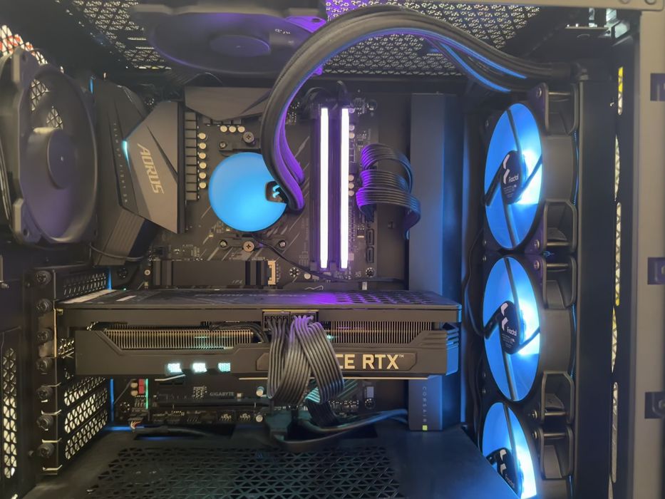 PC Gaming Ryzen 7 5800X + RTX 3070 8GB + 32GB RAM 3600MHz + 2TB NVMe