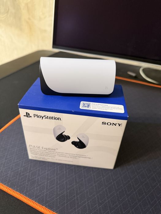 Наушники SONY Pulse Explore белые