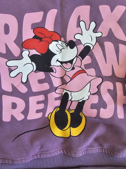 Продам костюм-двойку для,девочек