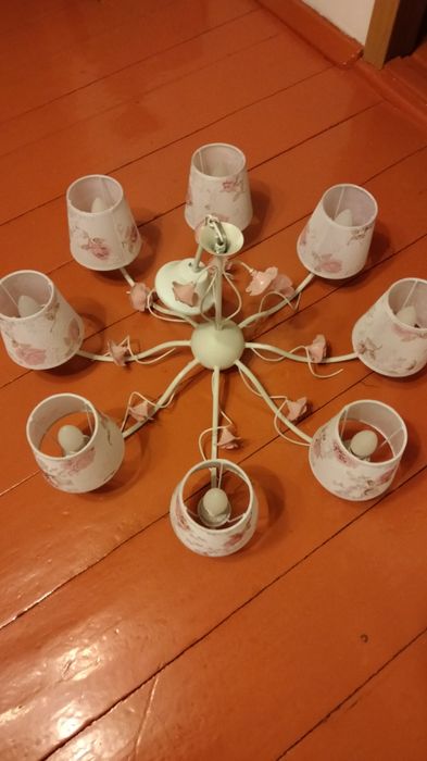 Продам светильник напольный люстру