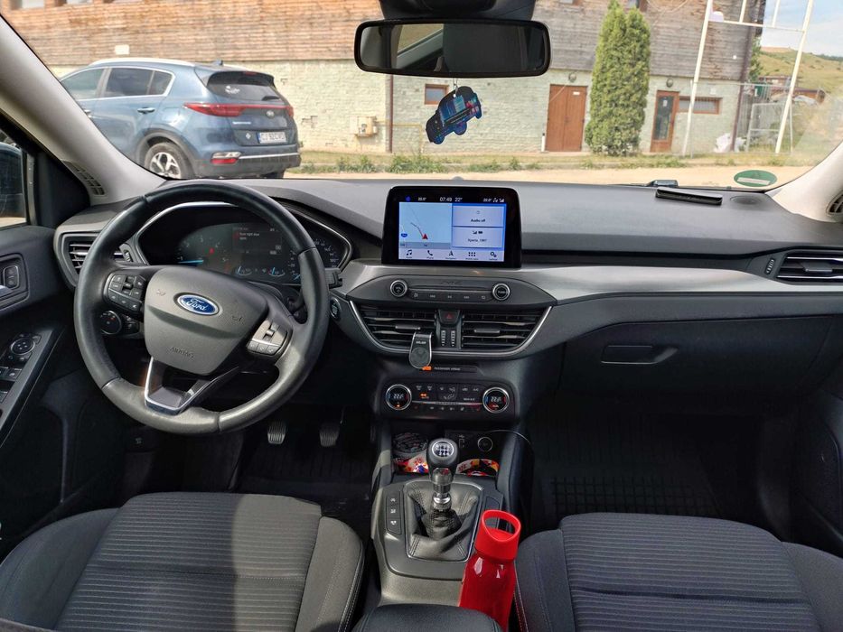 FORD Focus 2019 — imagine 5