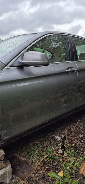 Portiera/usa stânga bmw seria 5 f10 2011