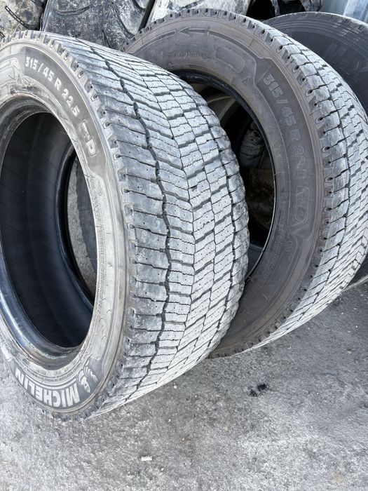 Гуми 315/45/22.5 Michelin за Мега