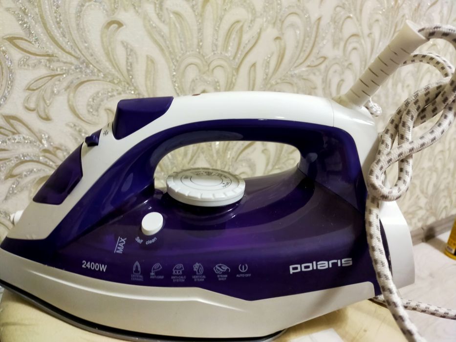 Продам утюги не рабочие на з/ч