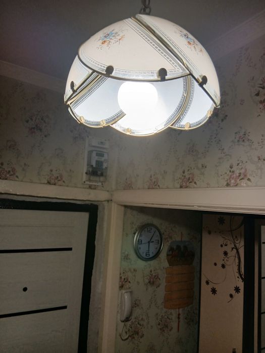 Люстра в коридор или на кухню