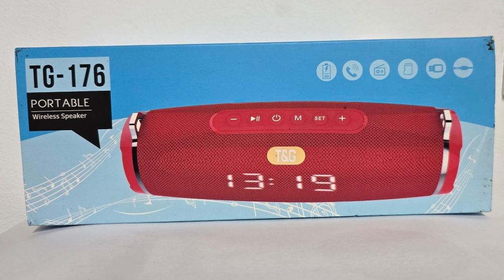 Boxă wireless portabilă cu ceas