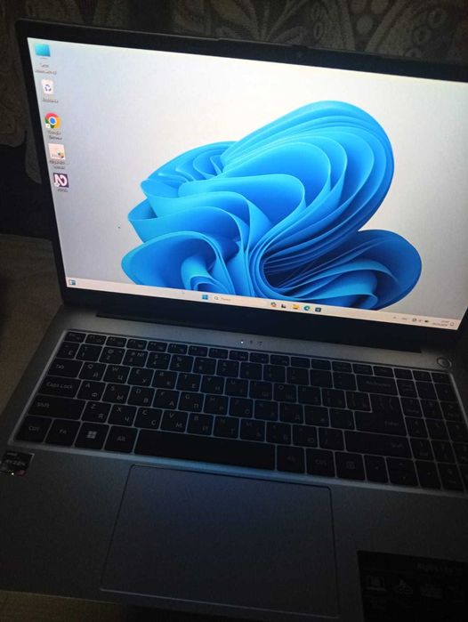 Продам новый ноутбук