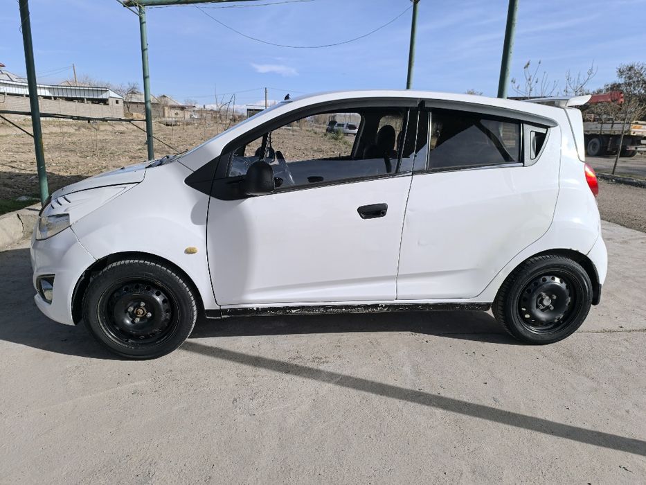 Продам Spark 2012г.