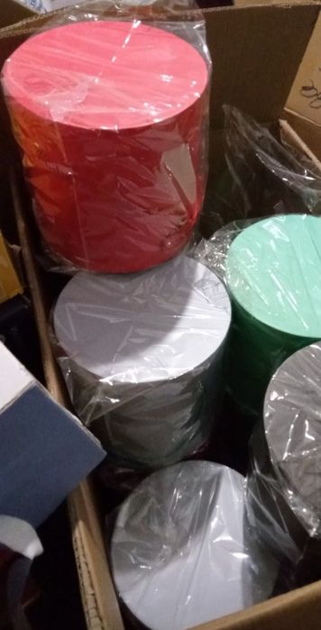 Продам подарочные коробки