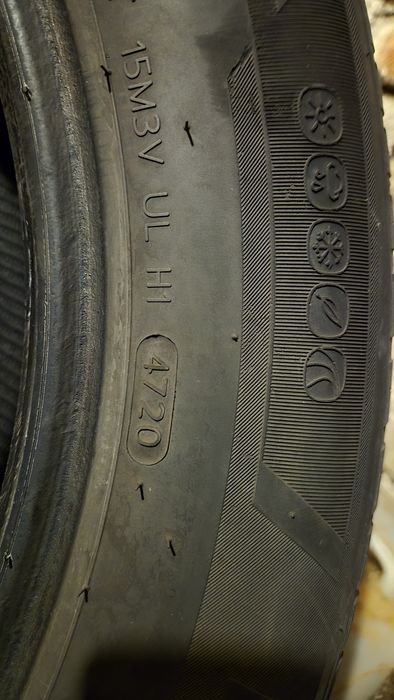 Anvelope allseason 235.60.18 Continental Cross Contact si Hankook 4S2