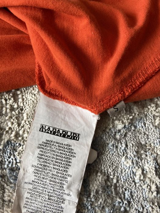 Vând tricou napapijri nou