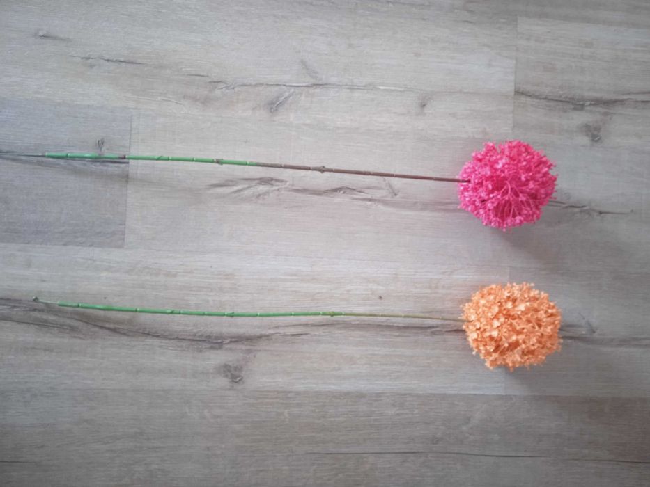 Продам цветы пластик