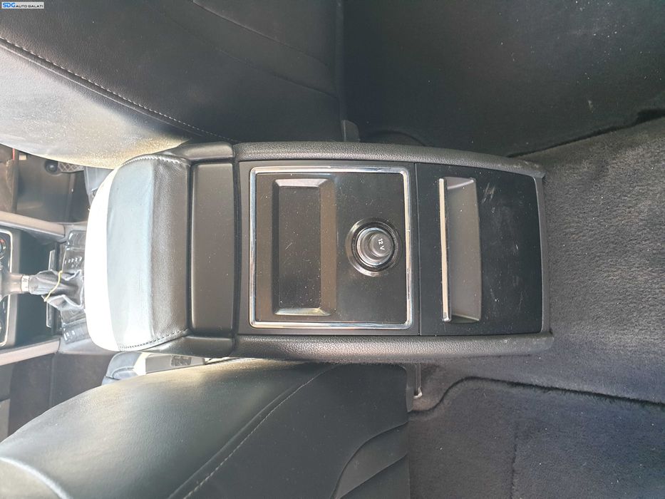 Panou Comanda AC Aer Conditionat Clima Climatronic Spate Bancheta Pasageri Skoda Superb 2 2008 - 2015 [K0064]