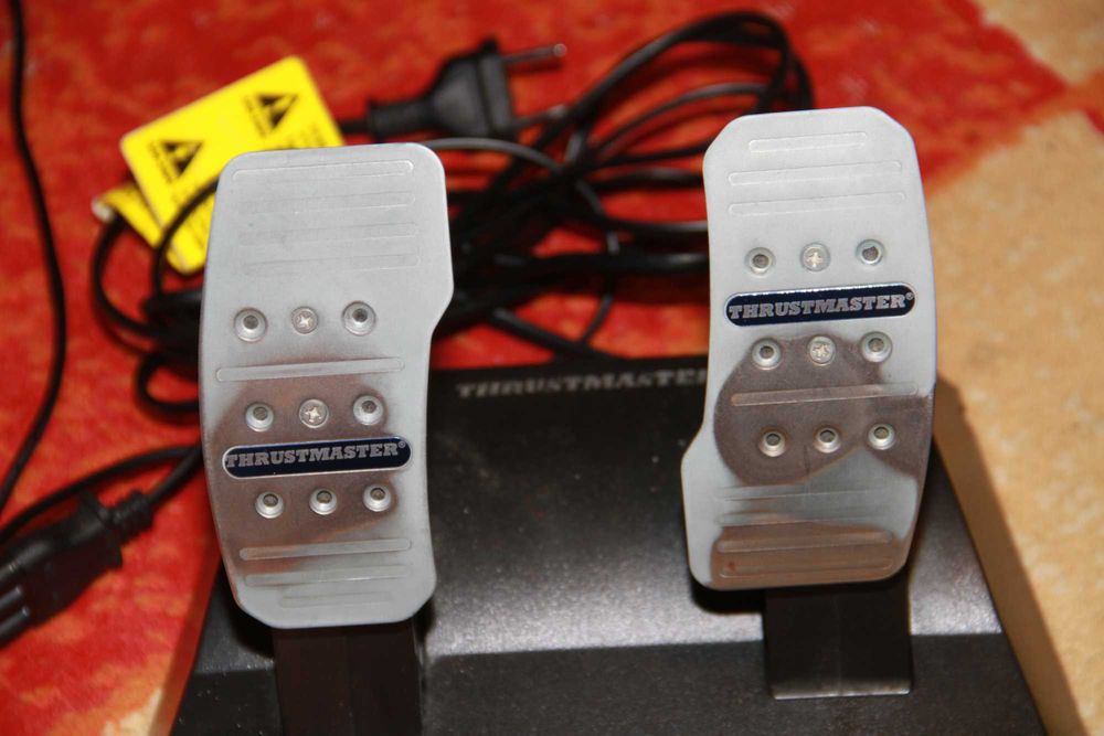 Volan Gaming Thrustmaster T300 RS (PC / PS4 / PS5)