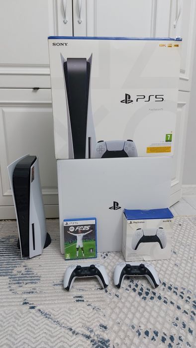 Продам PS5 в идеальном состоянии