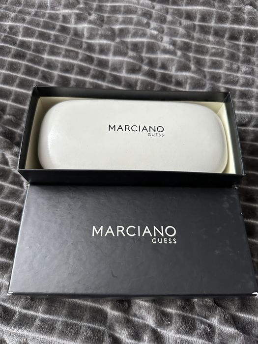 Оригинални слънчеви очила Guess by marciano