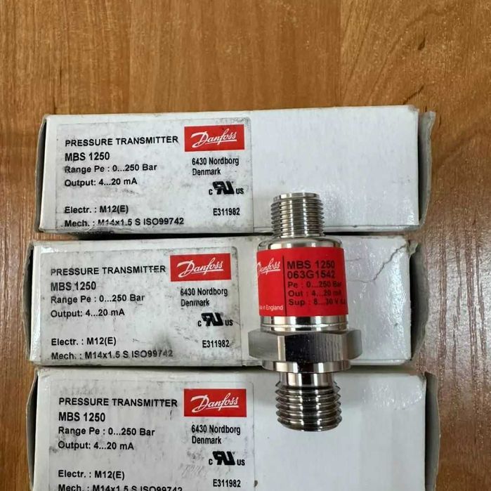 Датчик давления Transmitter MBS 1250_063G 0-250bar Danfoss