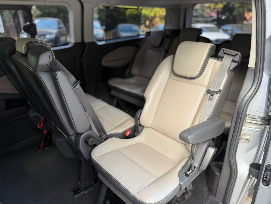 Ford Custom - 9 Locuri - XXL - 2013 - 2.2 Diesel - 155 CP - Manual 6+1 Trepte - Cui Remorcare - Full Electric - Interior piele perforat - AC -