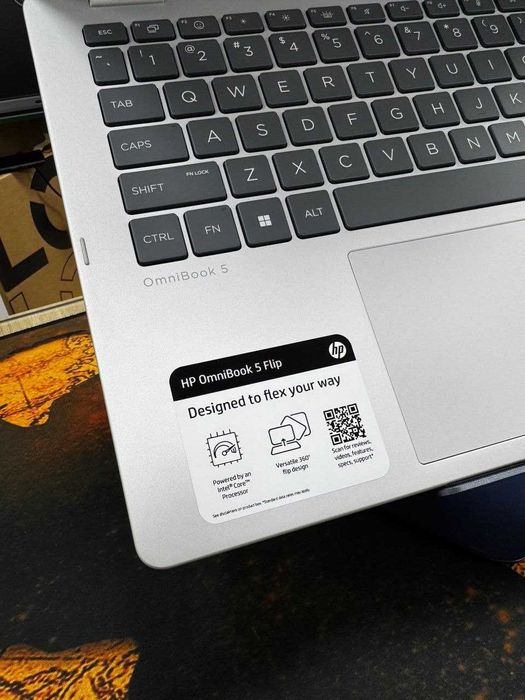 Noutbuk HP OmniBook5 Flip Intel Core7-150U-SENSOR EKRAN/FACE ID/ENG KB