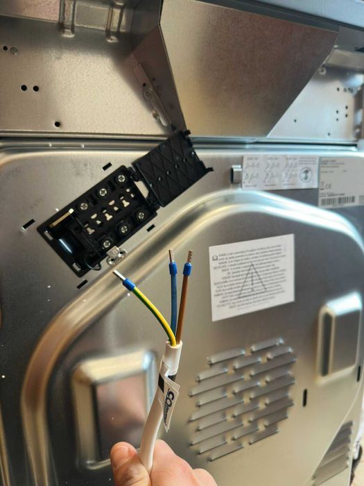 Електротехник, електро-услуги ел. инсталации аварии, ремонт