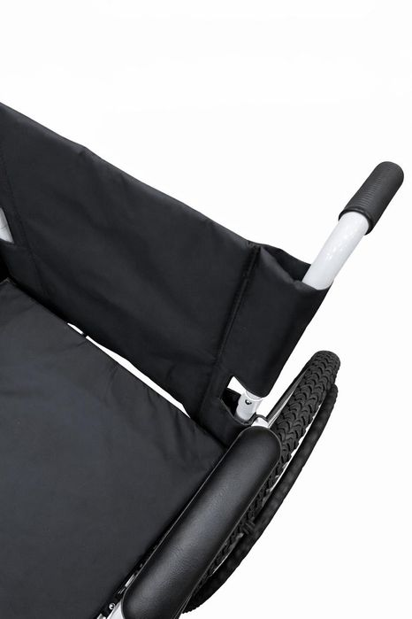 Коляска инвалидная