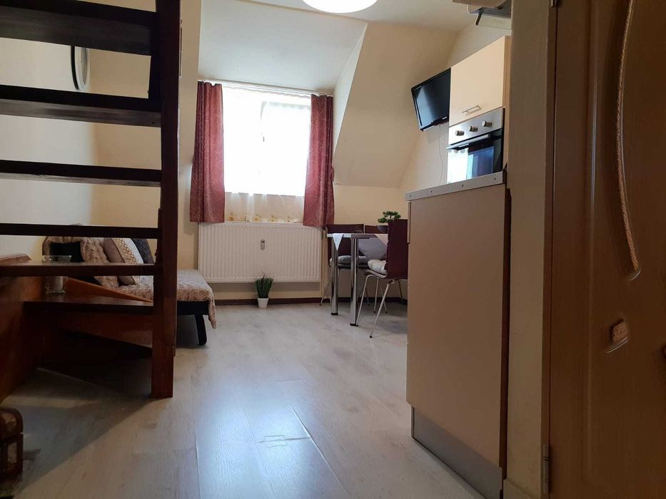 garsoniera de inchiriat - Oradea, zona Decebal
