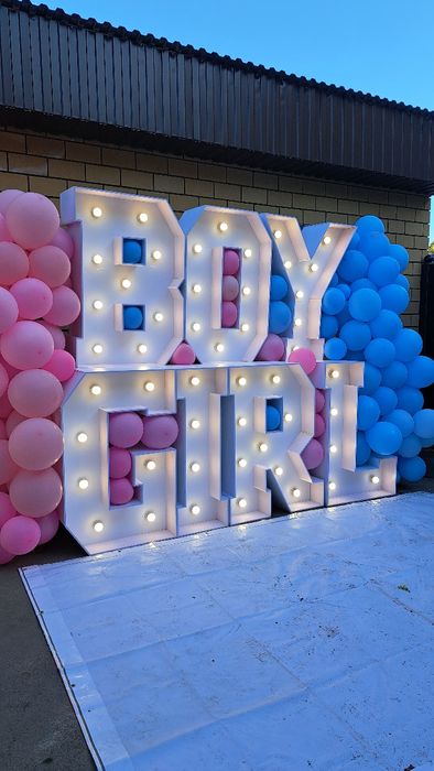 Гендер пати Метровые буквы