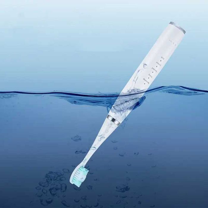 Aparat eliminat tartru periuta dinti zambet curat detartraj ultrasonic