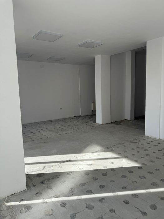 Birouri - Spatiu Comercial