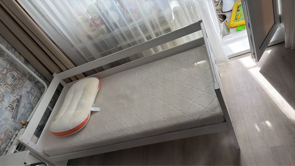 Продам детскую кровать