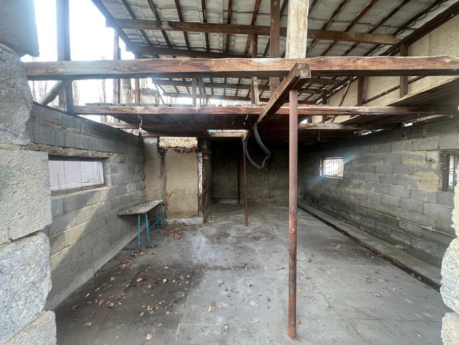 Продам дом 3 комнаты и кухня