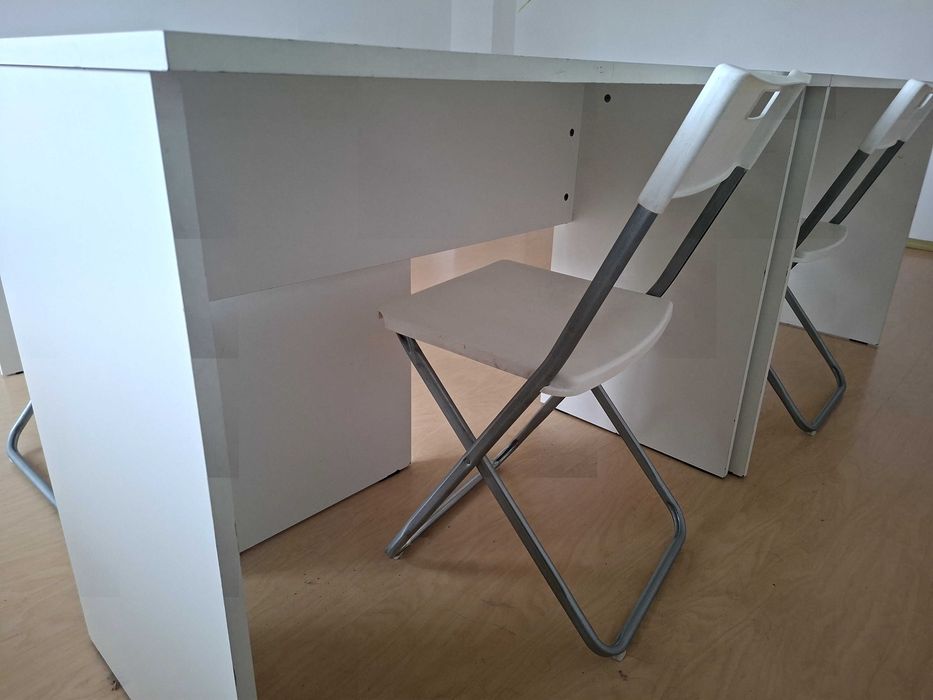 Banci scolare si scaune (13 banci/80 lei buc+20 scane/15 lei buc