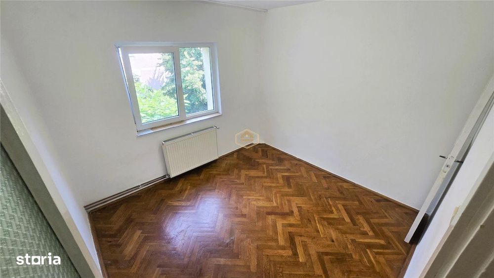 Micro 16 | Apartament cu 4 camere decomandat si 2 balcoane