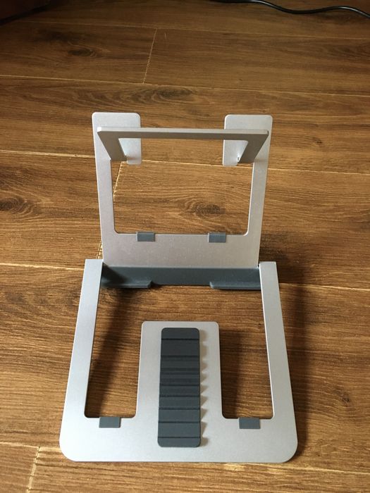 Подставка для планшета