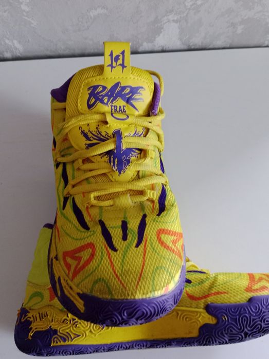 Баскетбольные кросовки