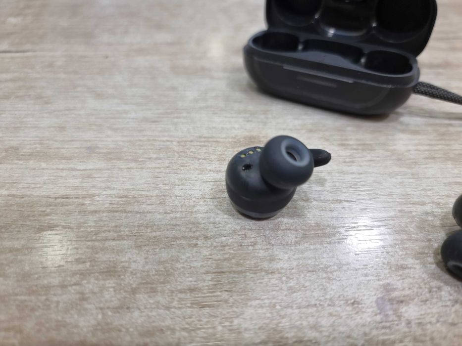 Bluetooth слушалки JBL Reflect Mini NC TWS