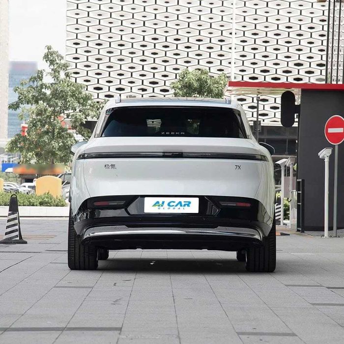 Zeekr X 2024 — 3