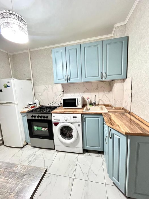 Сдается 2х комн квартира посуточно