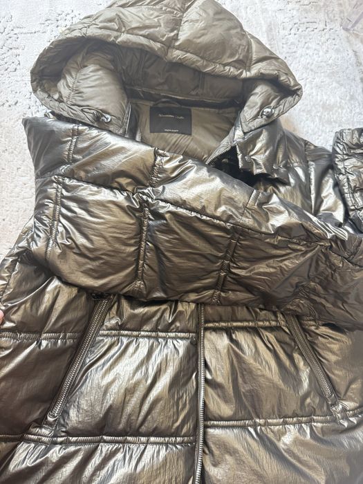 Продам женскую куртку весна