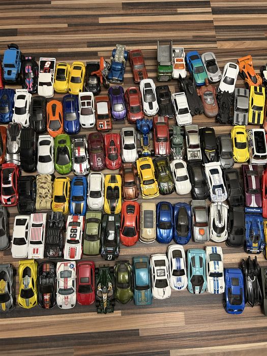 Colectie hot wheels desfacute