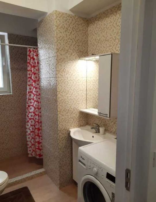 Дава се под наем Едностаен апартамент в Пловдив, Младежки Хълм - 37 кв.м за 183.6 € - Снимка #4